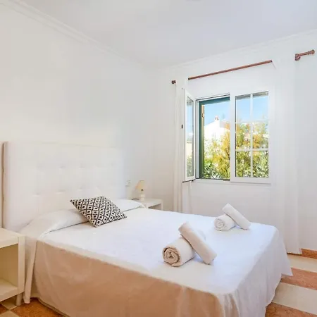Villa Marques By